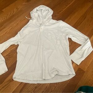 Old Navy White Hooded Long Sleeve Shirt